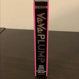 Buxom Va-Va Plump liquid lipstick